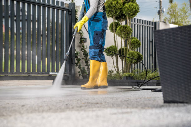 Best Sidewalk and Walkway Cleaning  in Crestline, OH