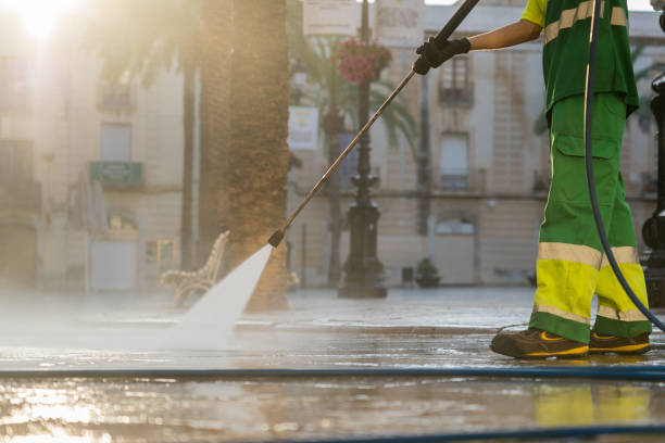 Best House Exterior Washing  in Crestline, OH